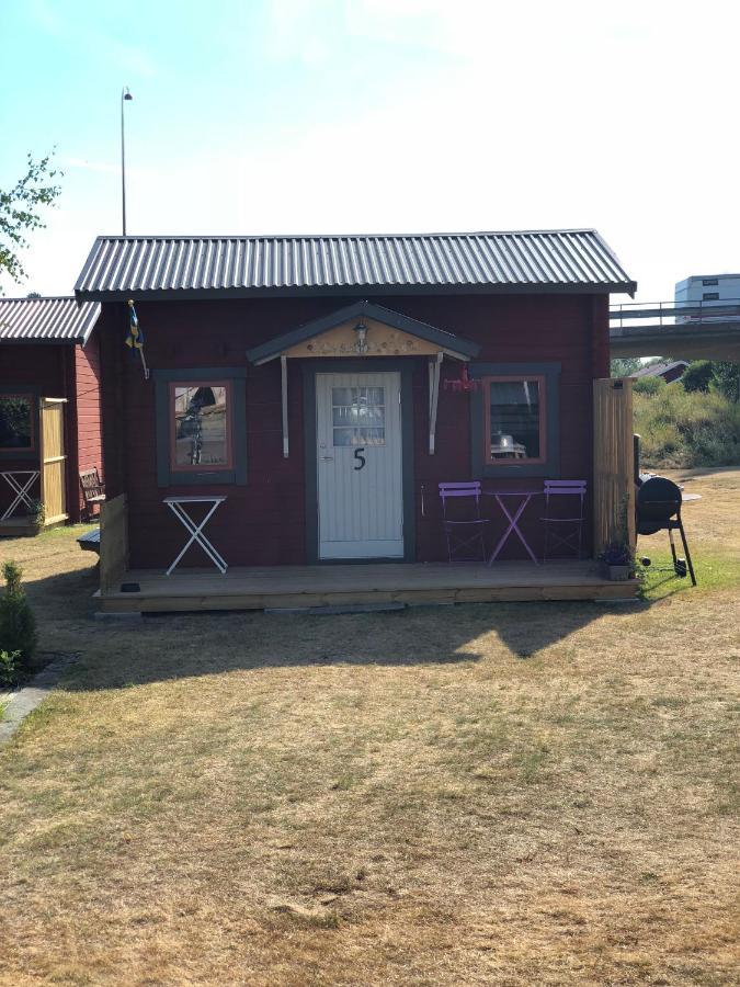 Bed And Breakfast Fyra Haestar Rattvik Exterior photo